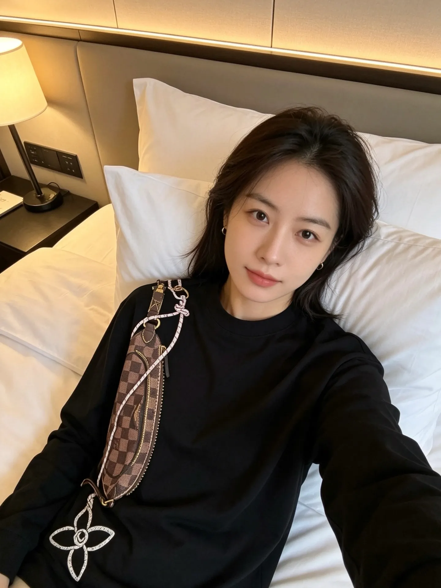 Louis Vuitton/Louis Vuitton chest bag printed long-sleeved T-shirt